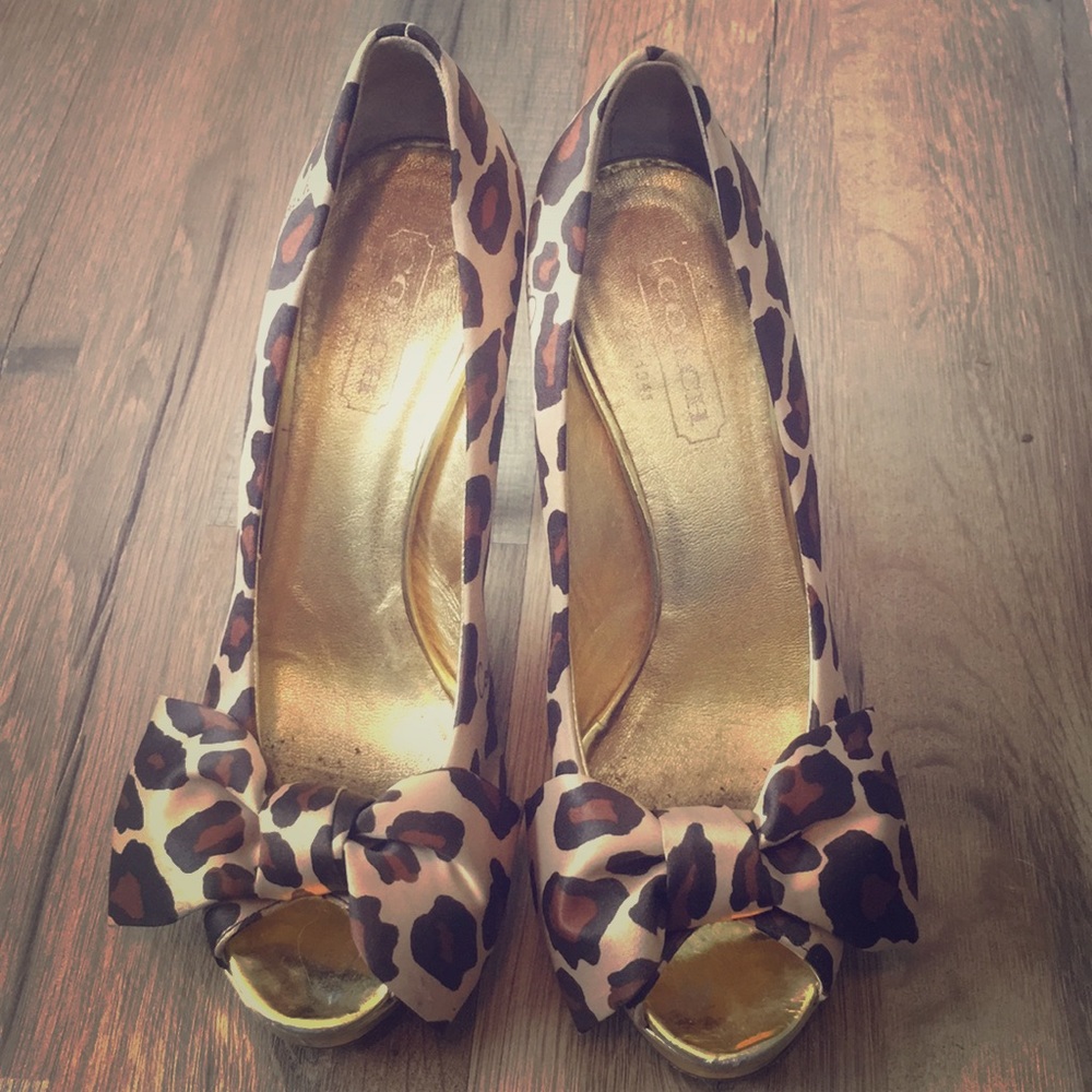 Coach Ocelot Heels size 6